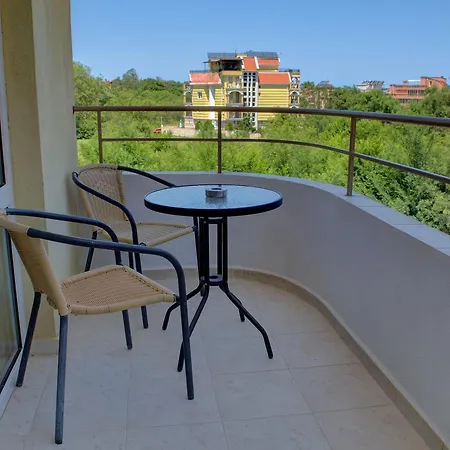 Feniks Hotel Lozenets